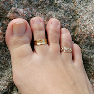 Gold Toerings